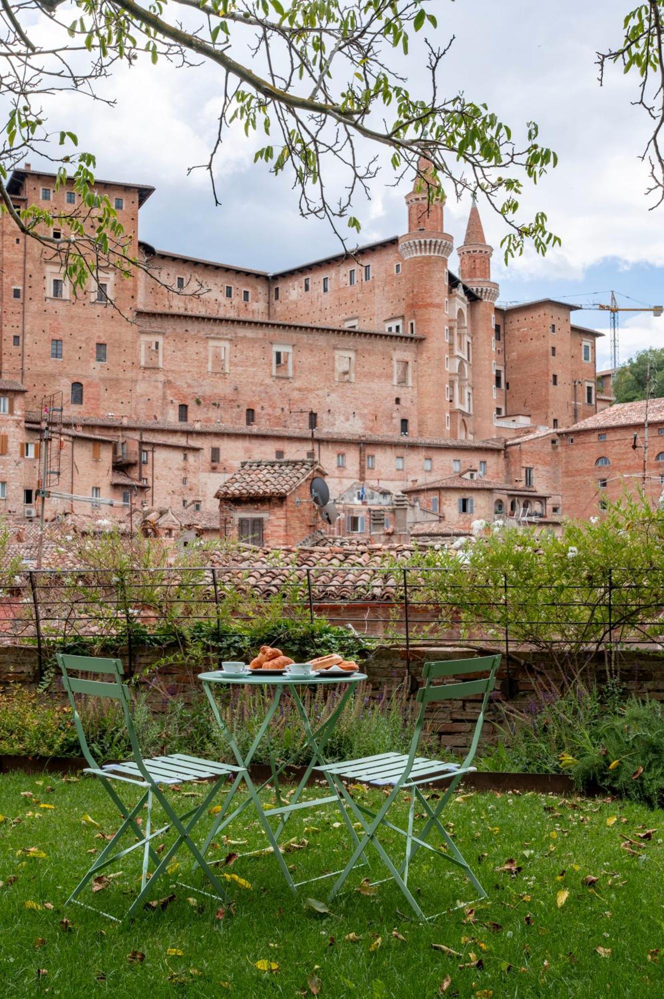 Urbino Apartment - Torricini View Екстер'єр фото
