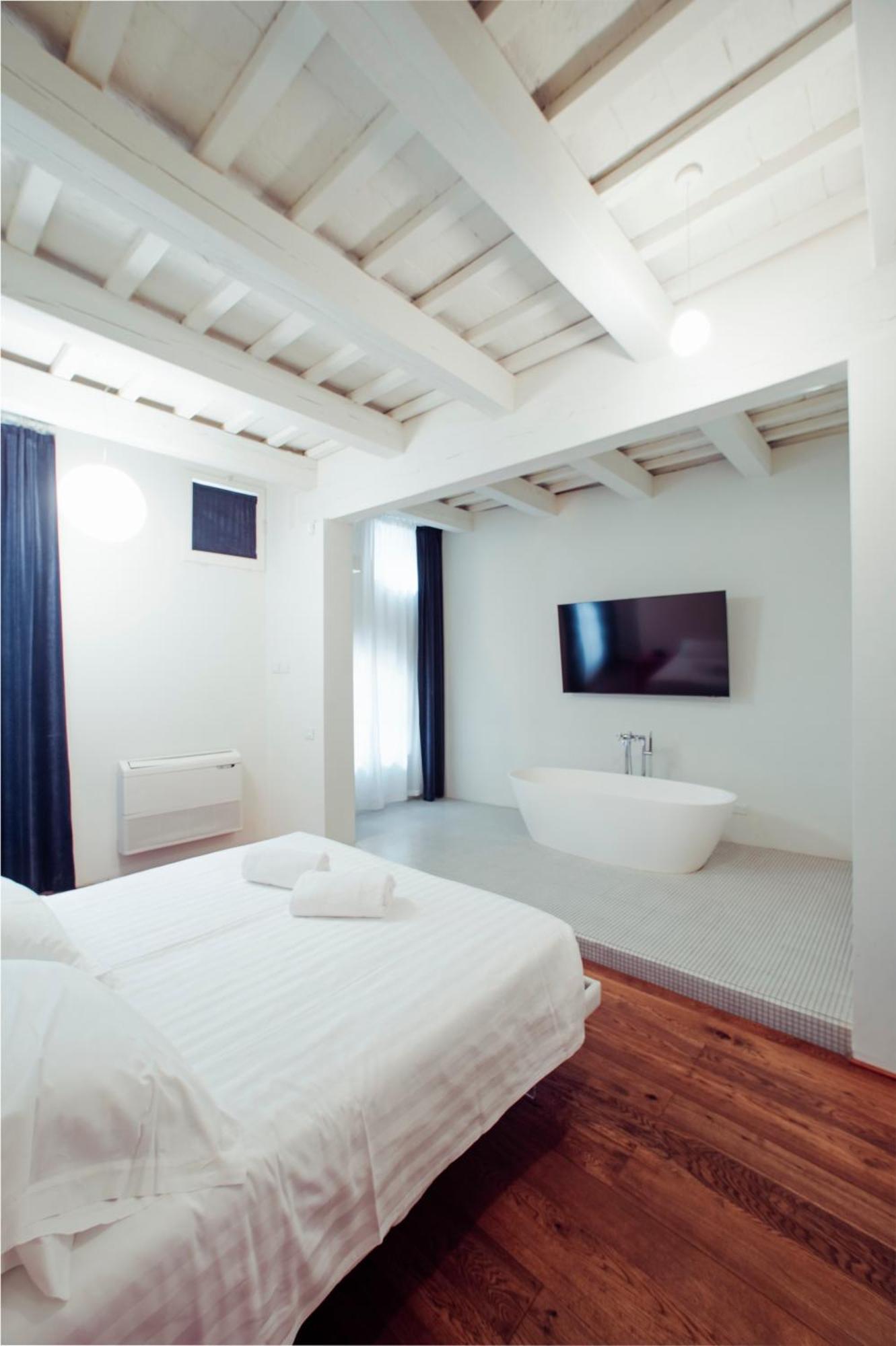 Urbino Apartment - Torricini View Екстер'єр фото